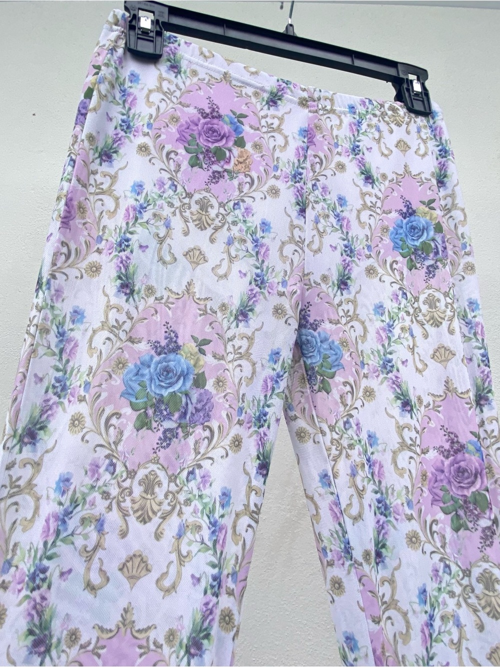 Sugar Thrillz Purple Multicolor Floral Mesh Ultra Flare Pants Size Small - Picture 3 of 9